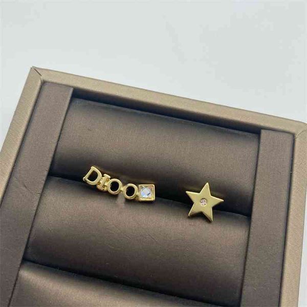 aaa designer jewelry new letter star square asymmetric earrings women's fashion 30nf, Golden
aaa designer jewelry new letter star square asymmetric earrings women's fashion 30nf, Golden