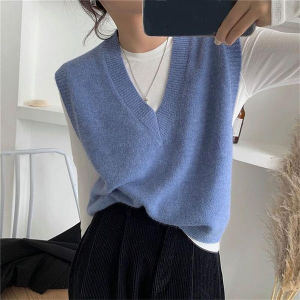 women's vests women sweater sleeveless loose knitted vest korean style ladies v-neck pullover teenager girls waistcoat, Black;white
women's vests women sweater sleeveless loose knitted vest korean style ladies v-neck pullover teenager girls waistcoat, Black;white