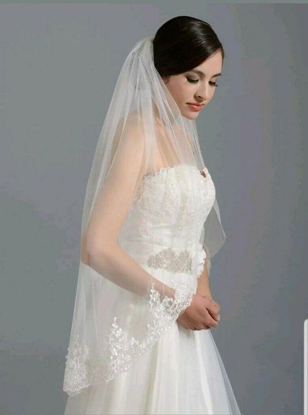 bridal veils one layer of white ivory fingertip length lace with comb veil wedding accessories, Black
bridal veils one layer of white ivory fingertip length lace with comb veil wedding accessories, Black