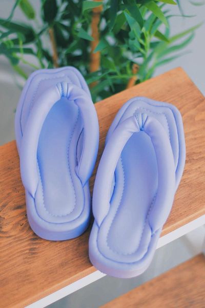 slippers bakal 4 different color thong inflatable piping season elegant design women's fashion, Black
slippers bakal 4 different color thong inflatable piping season elegant design women's fashion, Black