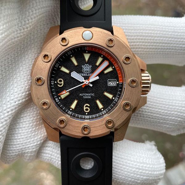 wristwatches steeldive cusn8 bronze men watch 1000m water resistant bezel nh35 mechanical automatic wristwatch relogio masculino 2021, Slivery;brown
wristwatches steeldive cusn8 bronze men watch 1000m water resistant bezel nh35 mechanical automatic wristwatch relogio masculino 2021, Slivery;brown