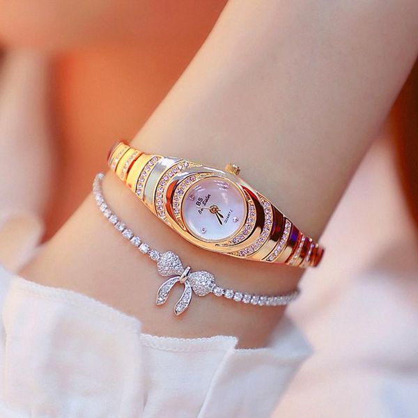 wristwatches gold and silver rose no digital rhinestone scale high-end small chain watch female table fashion & casual, Slivery;brown
wristwatches gold and silver rose no digital rhinestone scale high-end small chain watch female table fashion & casual, Slivery;brown