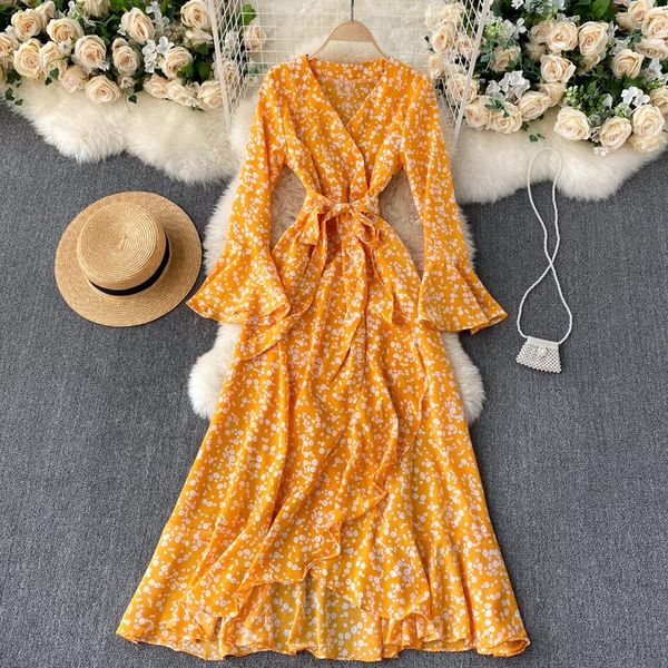 casual dresses autumn style printed women's trumpet sleeve lace-up thin temperament v-neck irregular ruffled dress uk710, Black;gray
casual dresses autumn style printed women's trumpet sleeve lace-up thin temperament v-neck irregular ruffled dress uk710, Black;gray