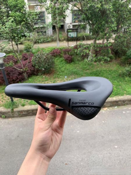 bike saddles short nose cushion road mountain folding small wheel car seat saddle race selim mtb
bike saddles short nose cushion road mountain folding small wheel car seat saddle race selim mtb