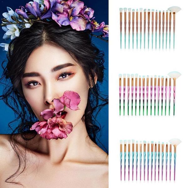 15pcs makeup brushes set eye shadow foundation powder eyeliner eyelash lip make up brush cosmetic beauty tool kit 1 
15pcs makeup brushes set eye shadow foundation powder eyeliner eyelash lip make up brush cosmetic beauty tool kit 1
