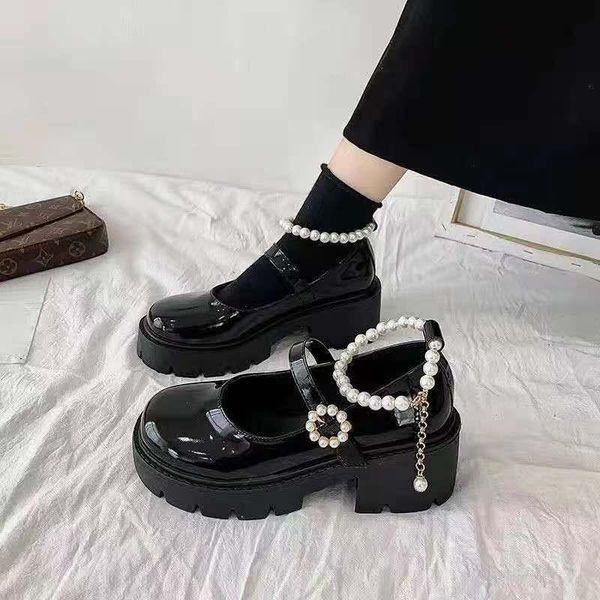 dress shoes woman round toe pearl retro mary jane black high heels women pumps fashion patent leather platform
dress shoes woman round toe pearl retro mary jane black high heels women pumps fashion patent leather platform