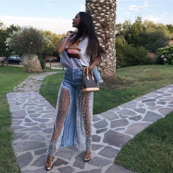 women's jeans high-waist buttocks trousers mesh stitching wide-leg pants hemming perspective 2021, Blue
women's jeans high-waist buttocks trousers mesh stitching wide-leg pants hemming perspective 2021, Blue