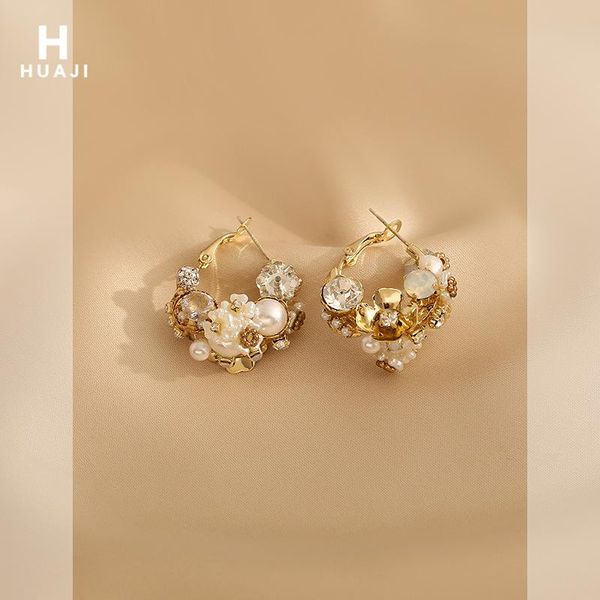 hoop & huggie fashion exquisite copper gold earrings flower rhinestone imitation pearls luxury jewelry for bride party a100, Golden;silver
hoop & huggie fashion exquisite copper gold earrings flower rhinestone imitation pearls luxury jewelry for bride party a100, Golden;silver