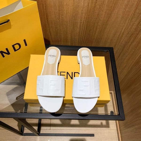 2021 new one-piece slippers for women's wear fashionable versatile print double f letter european station anti slip flat sandals for wo, Black
2021 new one-piece slippers for women's wear fashionable versatile print double f letter european station anti slip flat sandals for wo, Black