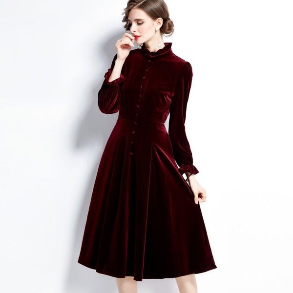 casual dresses runway design velvet dress autumn winter women stand collar puff sleeve female vintage elegant high waist a line party, Black;gray
casual dresses runway design velvet dress autumn winter women stand collar puff sleeve female vintage elegant high waist a line party, Black;gray