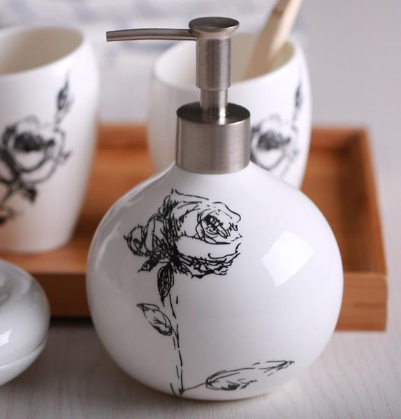 bone porcelain hand washing fluid bottle bath handmade shampoo packing in household bathroom liquid soap dispenser
bone porcelain hand washing fluid bottle bath handmade shampoo packing in household bathroom liquid soap dispenser