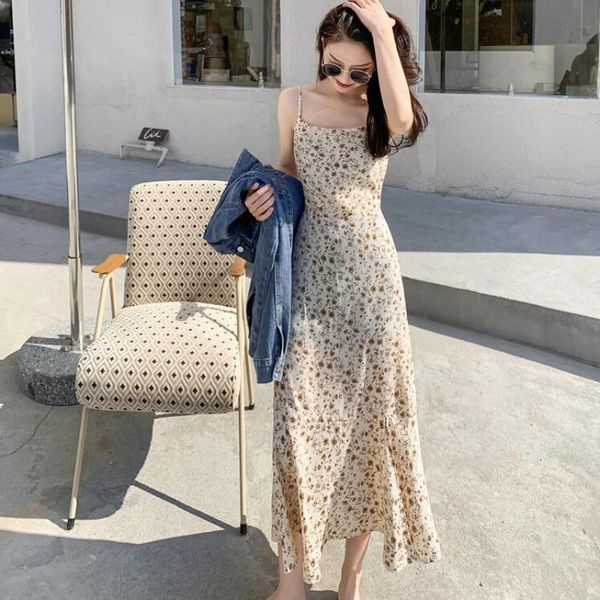 casual summer floral print spaghetti strap women dress 2021 elegant sleeveless ruffled long sundress high wasit a-line vestidos dresses, Black;gray
casual summer floral print spaghetti strap women dress 2021 elegant sleeveless ruffled long sundress high wasit a-line vestidos dresses, Black;gray