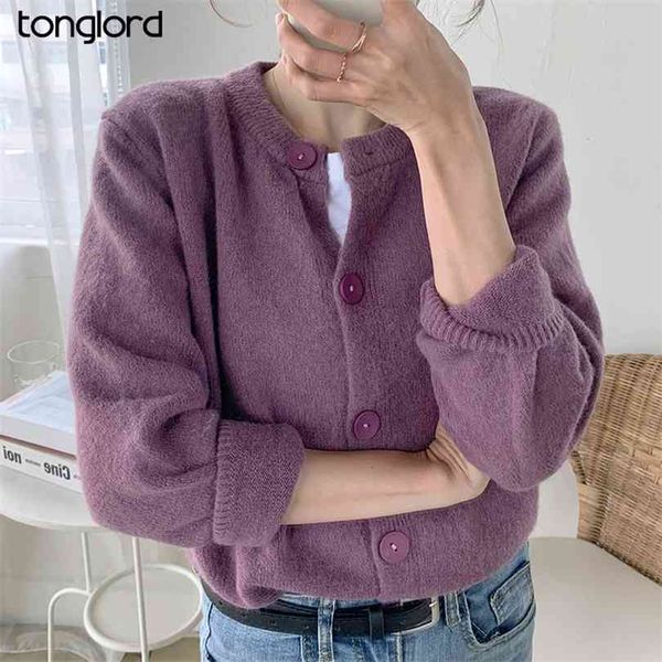korea retro sweater autumn winter single-breasted o-neck knitted coats female striped color contrast cardigan crop 210922, White;black
korea retro sweater autumn winter single-breasted o-neck knitted coats female striped color contrast cardigan crop 210922, White;black