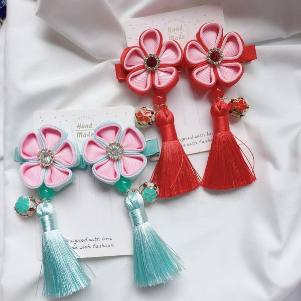 hair accessories wyyniy a pair of children's retro bell hairpins and wind double five-petal flower head girl hairpin headdress, Slivery;white
hair accessories wyyniy a pair of children's retro bell hairpins and wind double five-petal flower head girl hairpin headdress, Slivery;white