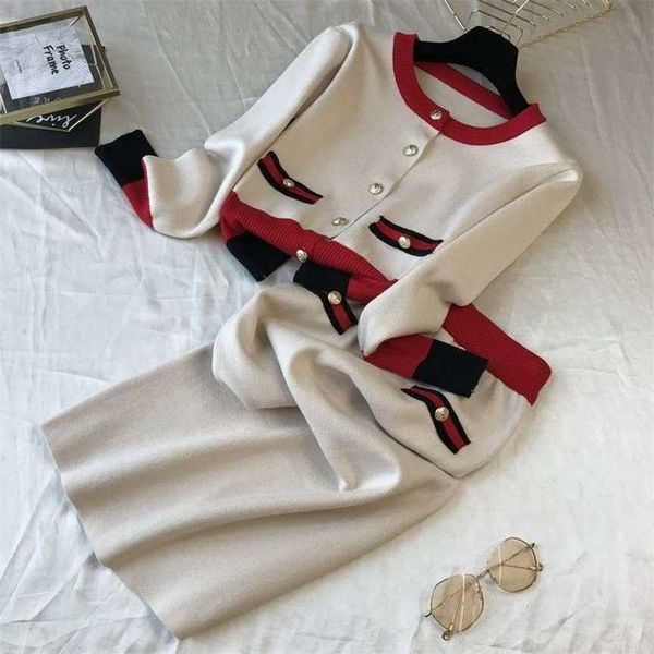2 piece set women runway designer brand sweater cardigan and pencil skirt vintage knitted 211104, White
2 piece set women runway designer brand sweater cardigan and pencil skirt vintage knitted 211104, White