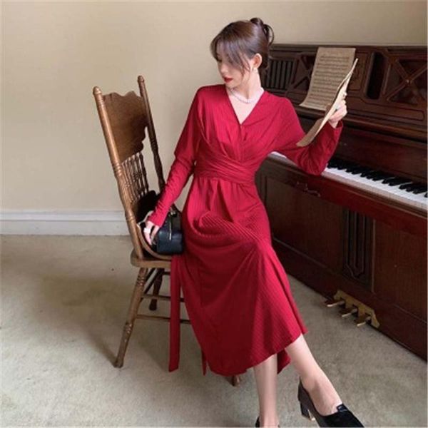casual dresses spring autumn retro bandage knitted dress v-neck slim lace up elegant for women elastic striped sweater vestidos, Black;gray
casual dresses spring autumn retro bandage knitted dress v-neck slim lace up elegant for women elastic striped sweater vestidos, Black;gray
