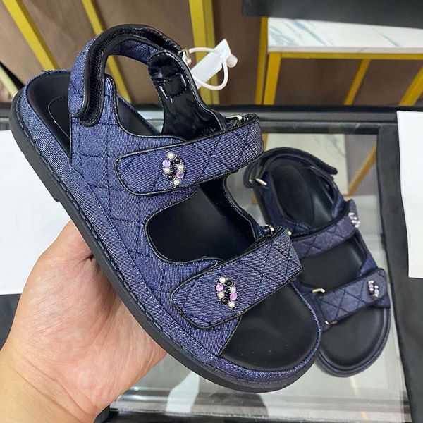 luxury brand sandals designer slippers slides floral brocade genuine leather flip flops women shoes sandal, Black
luxury brand sandals designer slippers slides floral brocade genuine leather flip flops women shoes sandal, Black