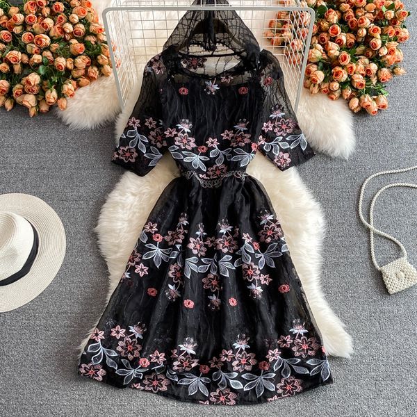 black embroidered lace dress women vintage hooded high waist a-line slim hollow out vestidos female elegant robe summer 2021 new, Black;gray
black embroidered lace dress women vintage hooded high waist a-line slim hollow out vestidos female elegant robe summer 2021 new, Black;gray