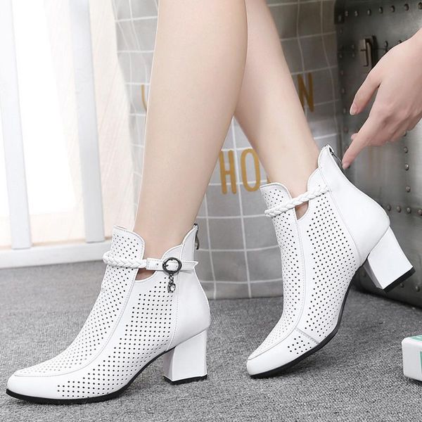 boots charm2021 short spring and autumn single thick heel round head leather women's net hollow high heels, Black
boots charm2021 short spring and autumn single thick heel round head leather women's net hollow high heels, Black