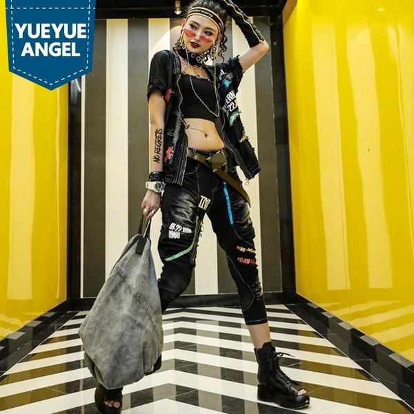 women's tracksuits gothic black female summer set streetwear letter patch design hooded short sleeve jacket hip hop harem pants two pie, Gray
women's tracksuits gothic black female summer set streetwear letter patch design hooded short sleeve jacket hip hop harem pants two pie, Gray