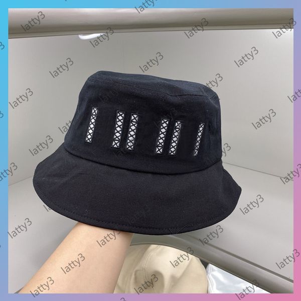 luxurys designers peaked caps flat hats 2021 casquette baseball cap brands 57cm wide broad hat bonnet hoboo fitted size 3 colours f, Blue;gray
luxurys designers peaked caps flat hats 2021 casquette baseball cap brands 57cm wide broad hat bonnet hoboo fitted size 3 colours f, Blue;gray