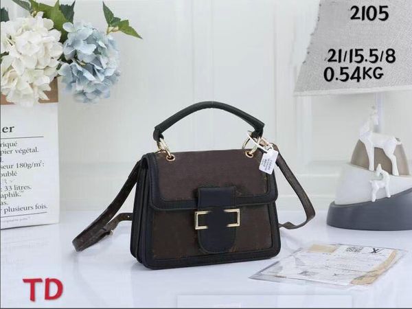 women plain shoulder bags gold chain crossbody soho bag style most handbag feminina small wallet 2105# 21x15x8
women plain shoulder bags gold chain crossbody soho bag style most handbag feminina small wallet 2105# 21x15x8