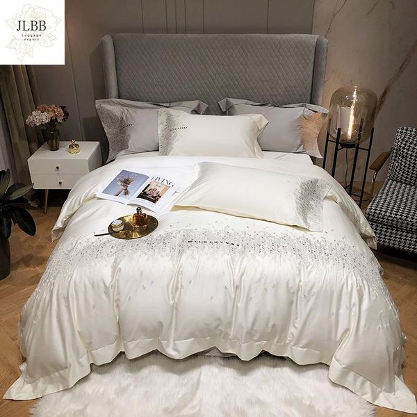 bedding sets luxury silver chic embroidery 1000tc egyptian cotton silky soft set king duvet cover bed sheet pillowcases 4pcs
bedding sets luxury silver chic embroidery 1000tc egyptian cotton silky soft set king duvet cover bed sheet pillowcases 4pcs