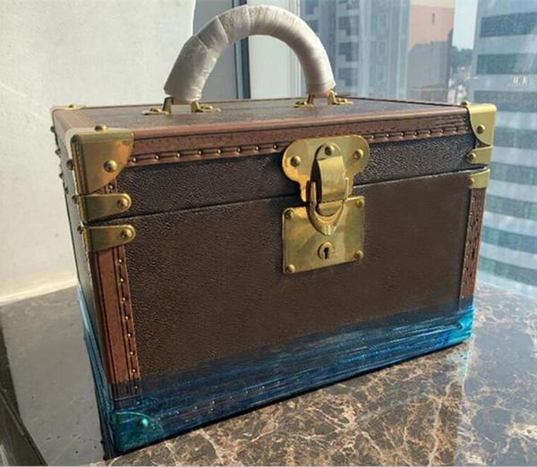 classic bag women lady jewelry box travel makeup wooden two layers bags clutch genuine leather kit organizer purse 01
classic bag women lady jewelry box travel makeup wooden two layers bags clutch genuine leather kit organizer purse 01