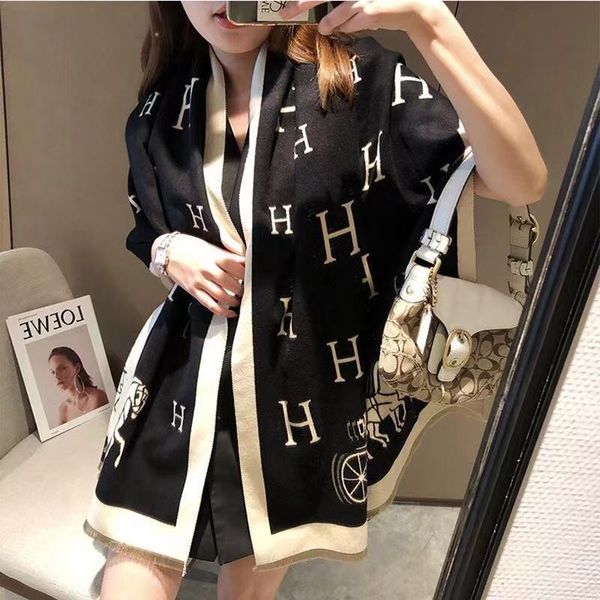 and new carriage printed scarf women's version versatile imitation cashmere double-sided air conditioning shawl, Blue;gray
and new carriage printed scarf women's version versatile imitation cashmere double-sided air conditioning shawl, Blue;gray