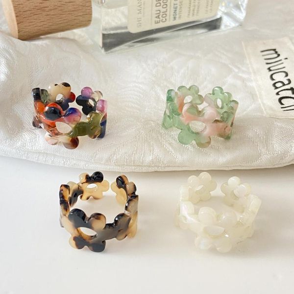 pendant necklaces vintage fashion acetic acid flower rings for women lady personality leopard acrylic opening adjustable finger jewelry gift, Silver
pendant necklaces vintage fashion acetic acid flower rings for women lady personality leopard acrylic opening adjustable finger jewelry gift, Silver