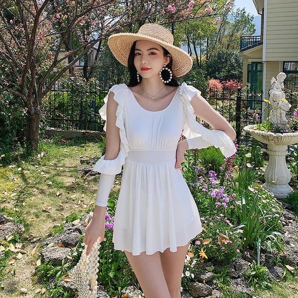 one-piece suits 2021 summer beach bathsuit female one piece swimsuit boyshort monokini push up swimdress backless swimwear ruffle bathe
one-piece suits 2021 summer beach bathsuit female one piece swimsuit boyshort monokini push up swimdress backless swimwear ruffle bathe