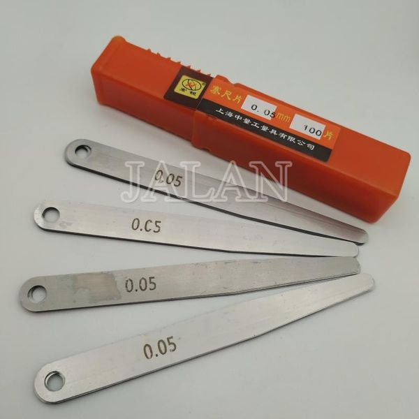 cell phone repairing tools super thin professional metal feeler gauge 100pcs 0.03/0.04/0.05mm/0.07mm mobile oled lcd glass separate blade re
cell phone repairing tools super thin professional metal feeler gauge 100pcs 0.03/0.04/0.05mm/0.07mm mobile oled lcd glass separate blade re