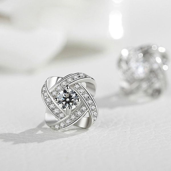 luxury cubic zirconia wedding stud earrings for brides 925 sterling silver jewelry crystal women earring valentine's day gift, Golden;silver
luxury cubic zirconia wedding stud earrings for brides 925 sterling silver jewelry crystal women earring valentine's day gift, Golden;silver