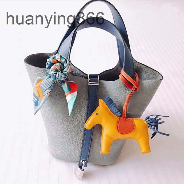 designer h andbags home vegetable basket 2022 new women's net red hand small lock bucket hand
designer h andbags home vegetable basket 2022 new women's net red hand small lock bucket hand