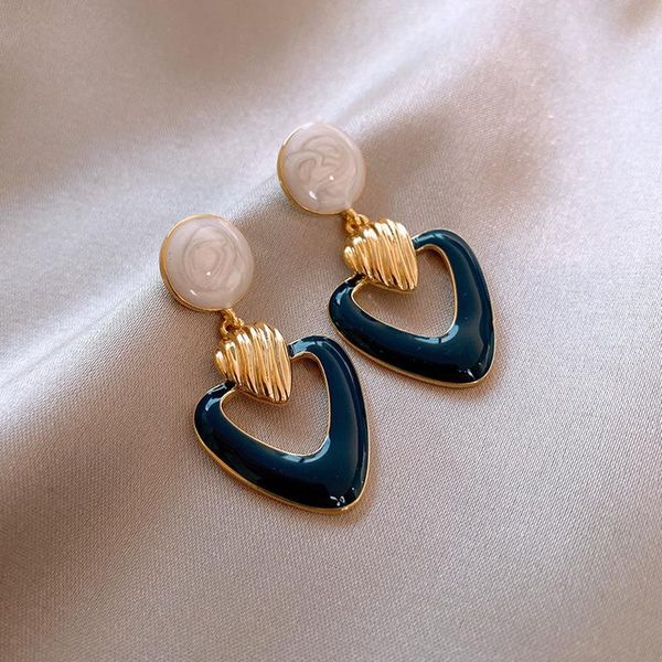 dangle & chandelier vintage acrylic boho heart minimalist earrings for women exaggeration geometry korean fashion hollowing out stud earring, Silver
dangle & chandelier vintage acrylic boho heart minimalist earrings for women exaggeration geometry korean fashion hollowing out stud earring, Silver