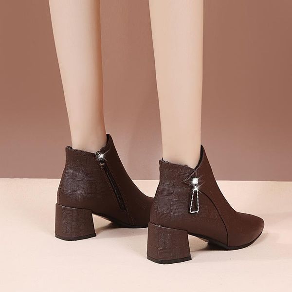 fashion ankle elastic sock boots chunky high heels stretch women autumn booties pointed toe pump size 33-43, Black
fashion ankle elastic sock boots chunky high heels stretch women autumn booties pointed toe pump size 33-43, Black
