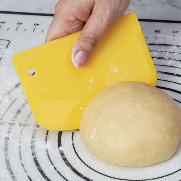 baking & pastry tools 1pcs cream spatula diy cutters fondant dough scraper cake cutter kitchen accessories candy color
baking & pastry tools 1pcs cream spatula diy cutters fondant dough scraper cake cutter kitchen accessories candy color