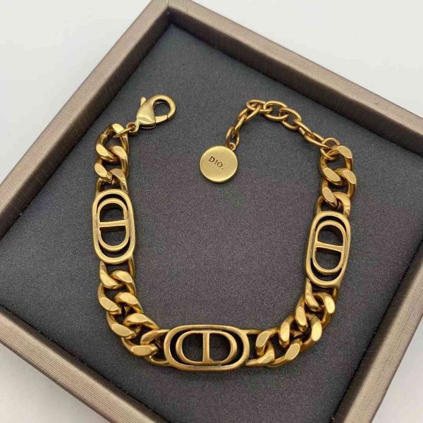 factory specials aa new bee pearl hand adornment letter heavy industry fashion atmosphere version bracelet, Black
factory specials aa new bee pearl hand adornment letter heavy industry fashion atmosphere version bracelet, Black