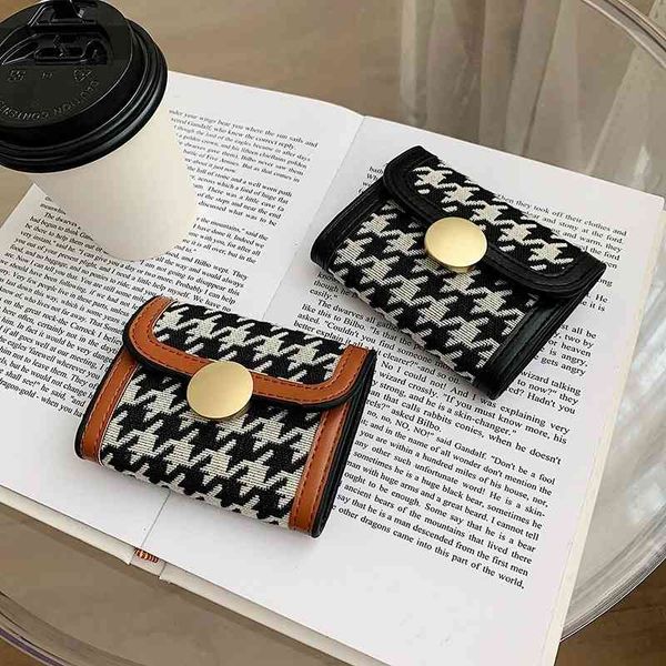 factory store 65% off clearance sale bags short wallet canvas thousand bird lattice women's short small bag keaido card folding pocket, Red;black
factory store 65% off clearance sale bags short wallet canvas thousand bird lattice women's short small bag keaido card folding pocket, Red;black