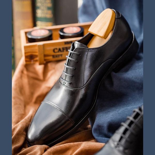 dress shoes chao light sole 2021 men's korean version of three joint derby business leather for men, Black
dress shoes chao light sole 2021 men's korean version of three joint derby business leather for men, Black