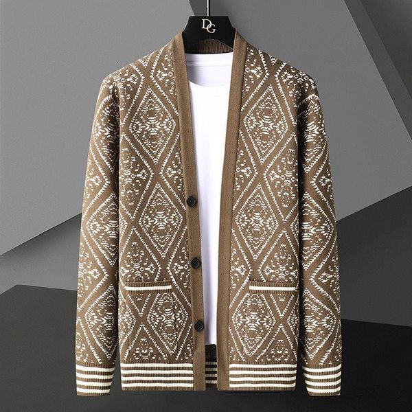 men's sweaters vintage print cardigan men social christmas sweater long sleeve fall european style knitting, White;black
men's sweaters vintage print cardigan men social christmas sweater long sleeve fall european style knitting, White;black