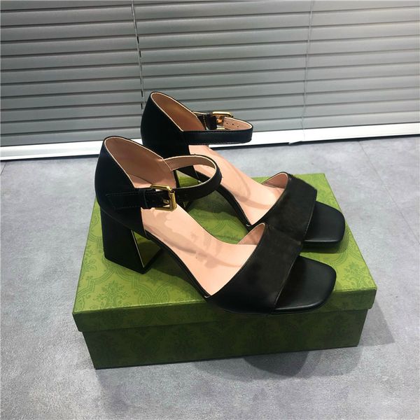 f02 summer 2021 luxury brand sandals white wedding lady leather high heels black open toe comfortable dance shoes
f02 summer 2021 luxury brand sandals white wedding lady leather high heels black open toe comfortable dance shoes