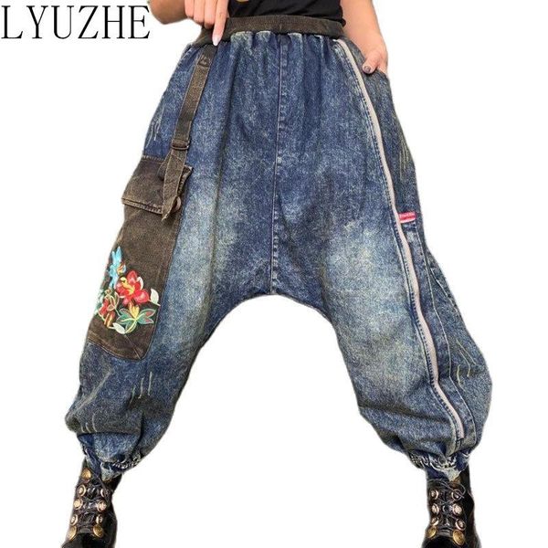 women's pants & capris lyuzhe vintage floral embroidery denim trousers women 2021 autumn female patchwork harem plus size jeans qdy254, Black;white
women's pants & capris lyuzhe vintage floral embroidery denim trousers women 2021 autumn female patchwork harem plus size jeans qdy254, Black;white