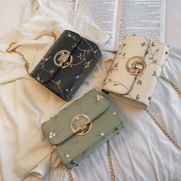evening bags women's shoulder bag fashion lace retro vintage floral zipper embroidery beach messenger
evening bags women's shoulder bag fashion lace retro vintage floral zipper embroidery beach messenger