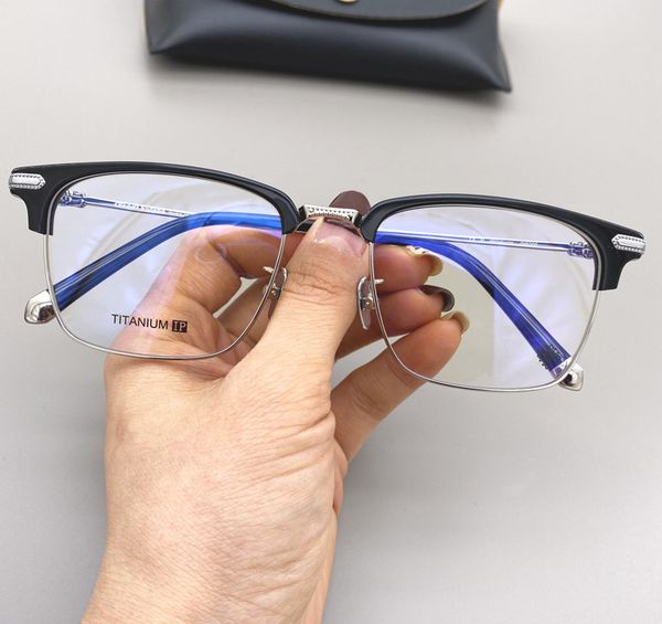 crosin glasses plate half eyebrow frame ultra light pure titanium men's and women's fashion myopia, White;black
crosin glasses plate half eyebrow frame ultra light pure titanium men's and women's fashion myopia, White;black