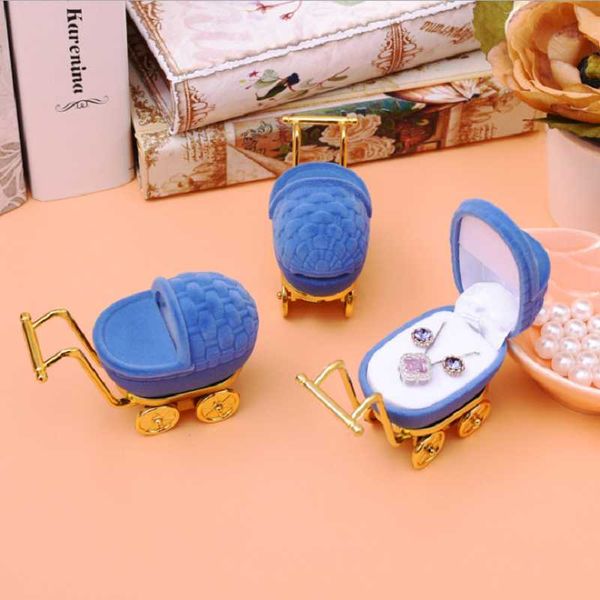 cosmetic bags & cases flocking cartoon necklace storage box portable jewelry creative cute stroller ring
cosmetic bags & cases flocking cartoon necklace storage box portable jewelry creative cute stroller ring