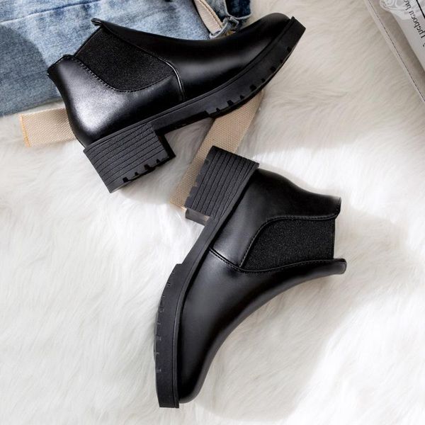 boots sleeve plush short autumn winter 2021 red same black mesh fashion casual thick heel
boots sleeve plush short autumn winter 2021 red same black mesh fashion casual thick heel