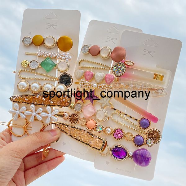 2022 handmade pearls hair clips pin for women fashion geometric flower barrettes headwear girls sweet clip crystal accessorie, Slivery;white
2022 handmade pearls hair clips pin for women fashion geometric flower barrettes headwear girls sweet clip crystal accessorie, Slivery;white