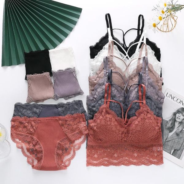 yoga outfit lace underwear women seamless bra set lingerie tube padded push up wireless brassiere female bralette panties suit
yoga outfit lace underwear women seamless bra set lingerie tube padded push up wireless brassiere female bralette panties suit