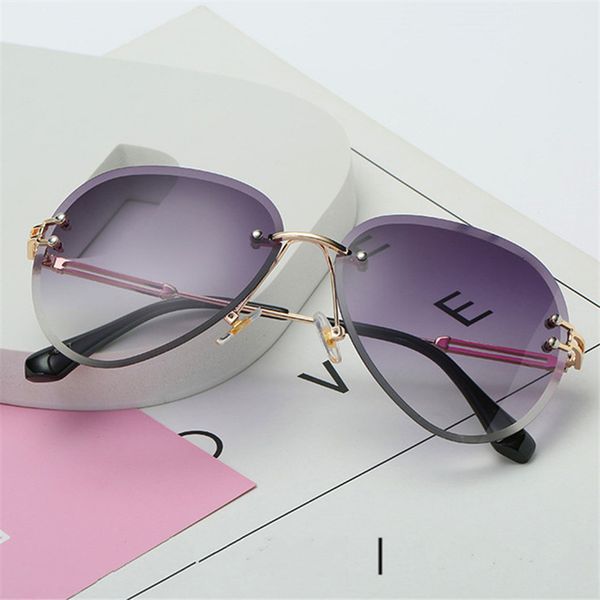 sunglasses rimless women brand designer sun glasses gradient shades cutting lens ladies frameless metal eyeglasses uv400, White;black
sunglasses rimless women brand designer sun glasses gradient shades cutting lens ladies frameless metal eyeglasses uv400, White;black